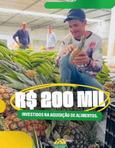 O agricultor planta e colhe e a gente compra e distribui para quem precisa.